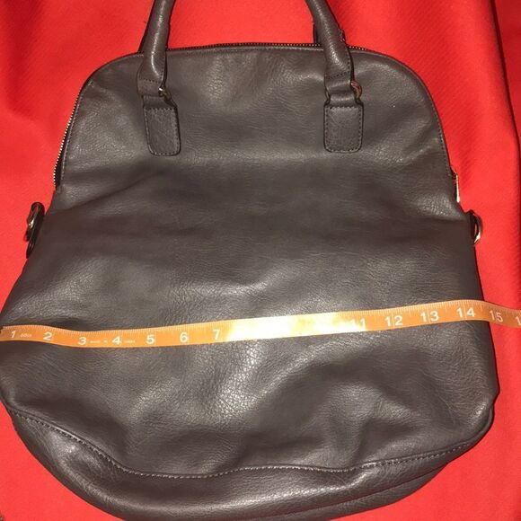 Call it spring Crossbody and handbag. - Picture 13 of 13